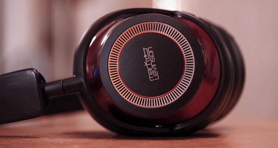 Headfonics Mark Levinson No. 5909 Headphones Review