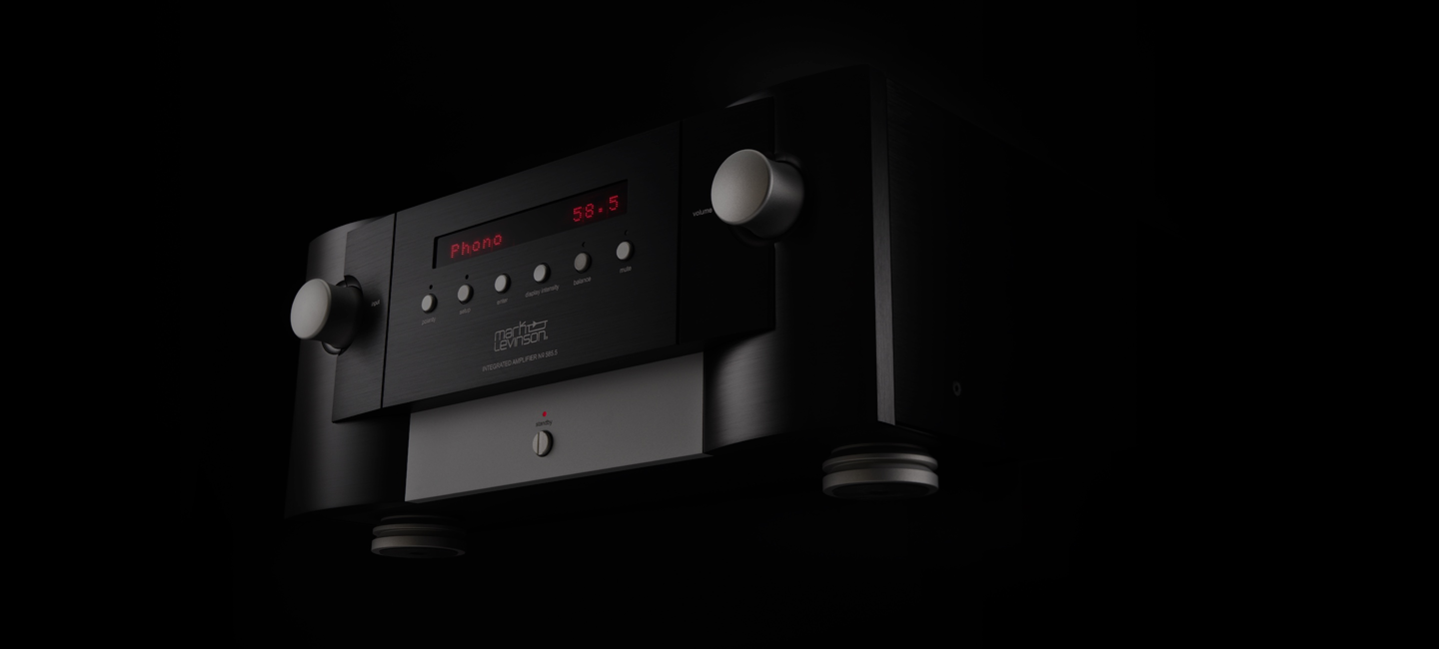 The Mark Levinson № 585.5 integrated amp is a complete success in every