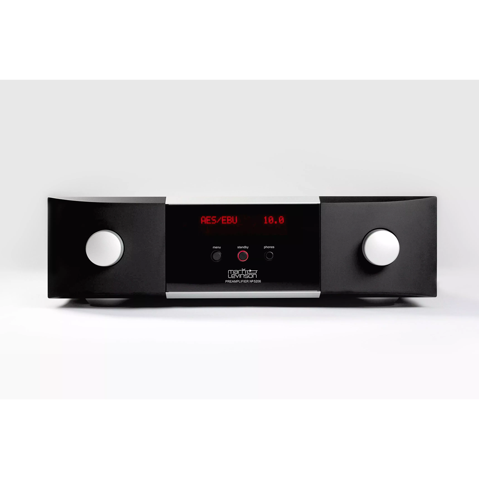 №5206 - Black - Mark Levinson № 5206 preamplifier with Pure Path fully discrete, direct-coupled, dual-monaural line-level class A preamp circuitry, MM/MC phono stage, and Main Drive headphone output. - Front