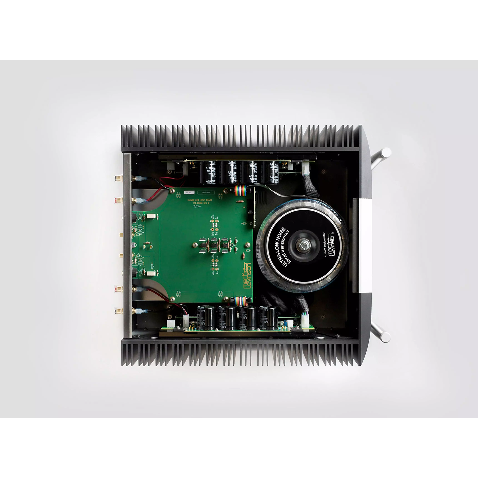 №5302 - Black - Fully-discrete, direct-coupled, dual-monaural, Class AB amplifier - Detailshot 3