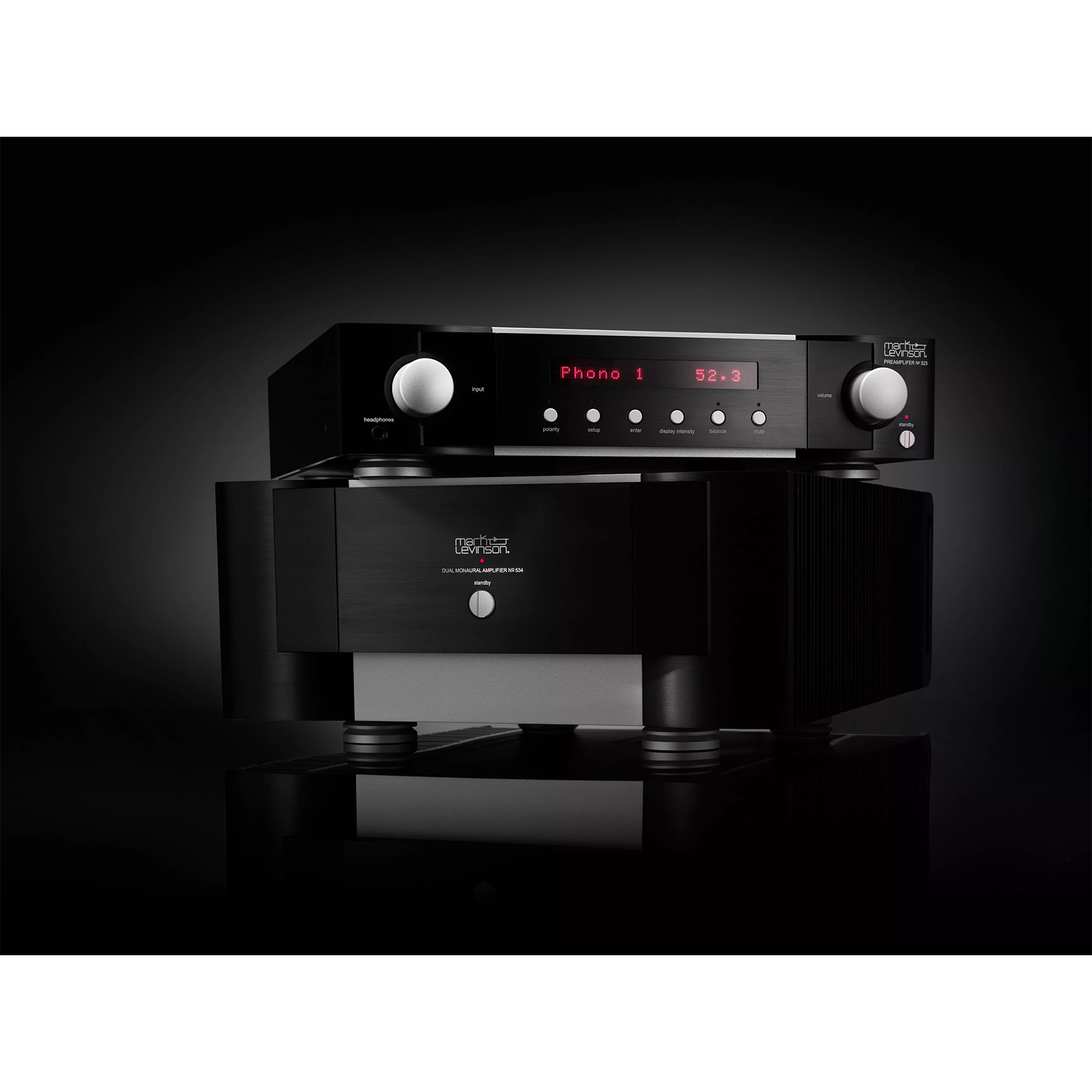 № 523 - Black - Dual-Monaural Preamplifier for Analog Sources - Detailshot 9